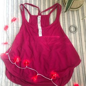 Lululemon Athletica -Crop- Hot Pink